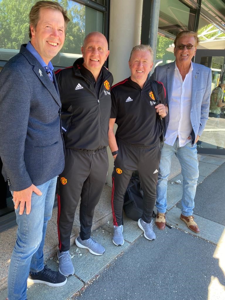NFT General Secretary Teddy Moen, Richard Hartis, Steve McClaren Man. Utd.